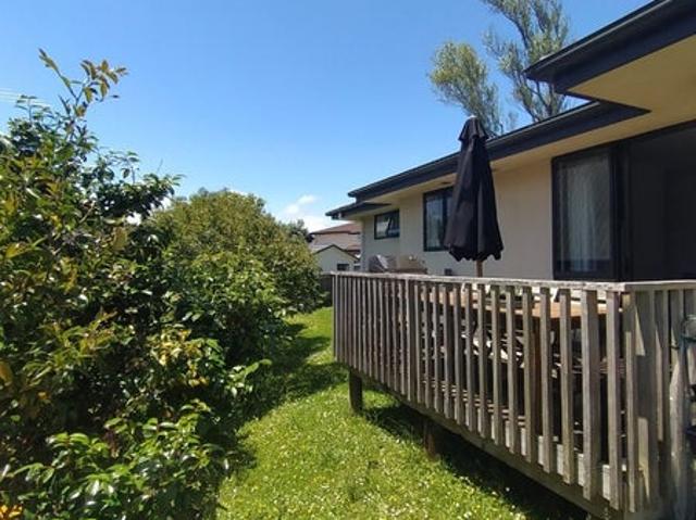 Mount Roskill, 3 bedrooms