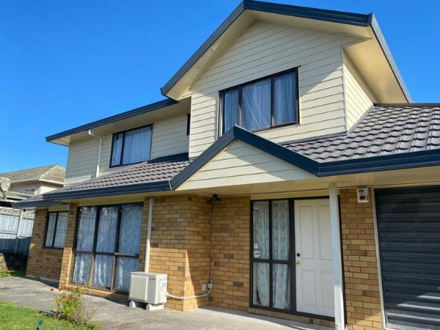 Mount Roskill, 3 bedrooms