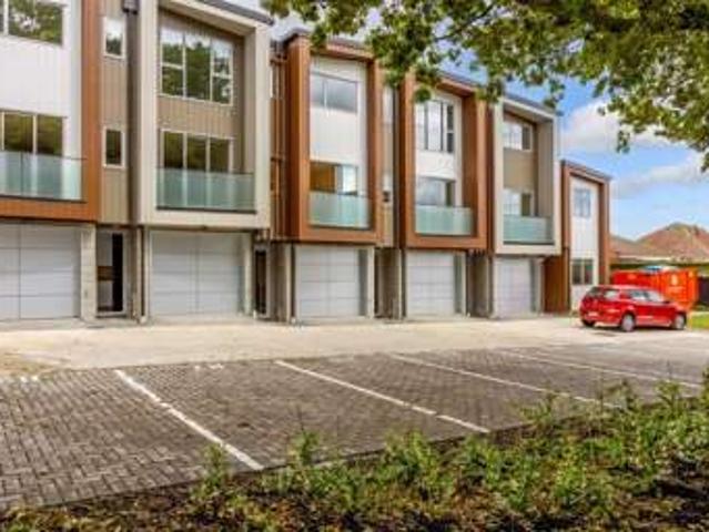 mount roskill, 3 bedrooms