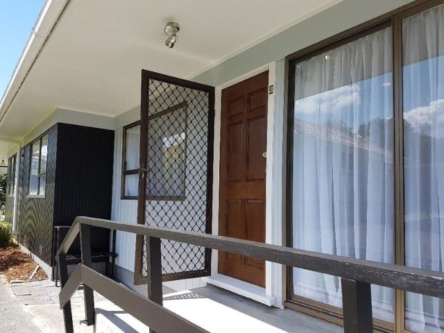 Mount Roskill, 3 bedrooms
