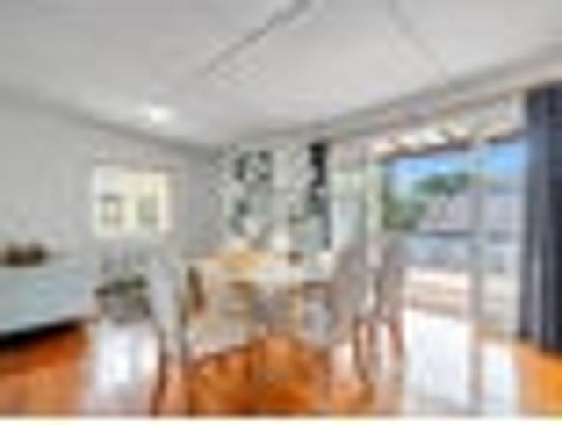 Mount Roskill, 3 bedrooms, $700 pw