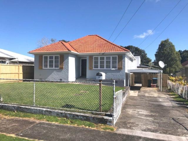 mount roskill, 3 bedrooms