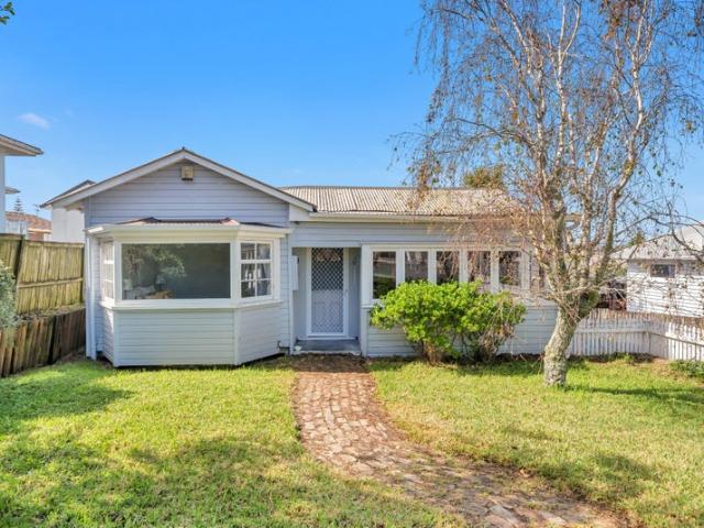mount roskill, 3 bedrooms