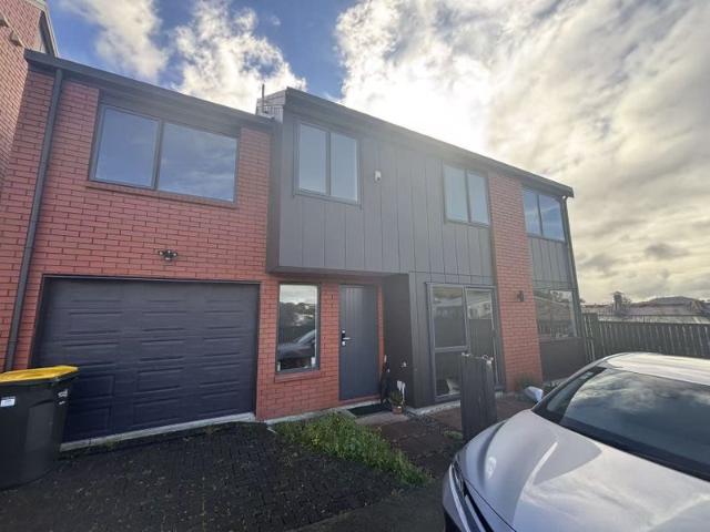 mount roskill, 4 bedrooms