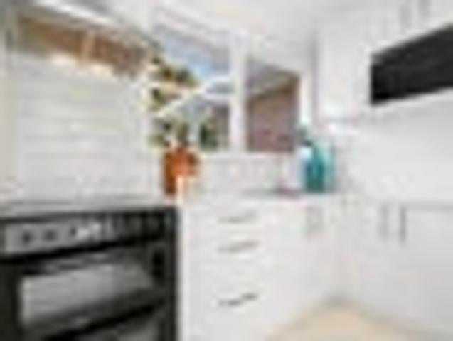 Mount Roskill, 4 bedrooms, $730 pw