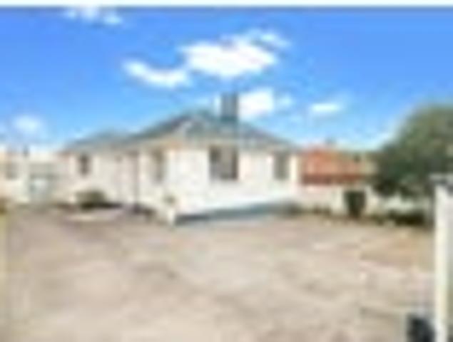 Mount Roskill, 4 bedrooms, $840 pw