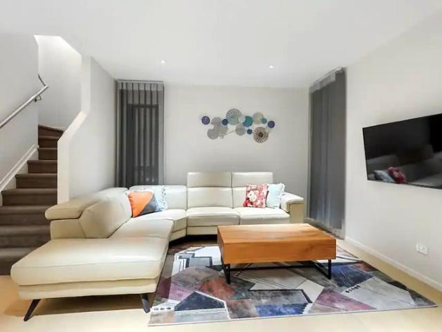 mount roskill, 5 bedrooms