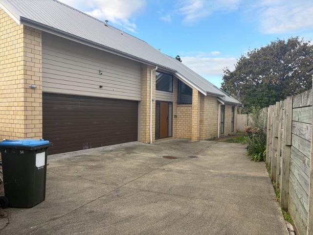 mount roskill, 5 bedrooms
