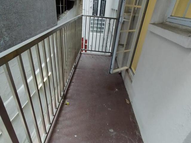 MOUNTAIN VIEW COURT 峰景大廈