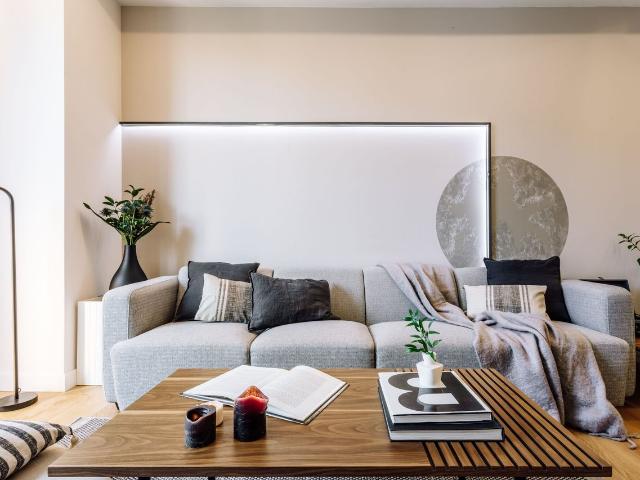 Mountain Inspired 2 Bedroom Apartment in Salamanca with Workspace and Ducted Air, Madrid Amsterdam Apartments for Rent