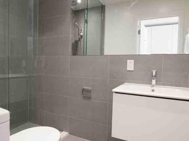 Mountain Place 2 Bedroom Apartment for Rent at 3468 Rue Drummond, Montréal, QC H3G 1Y4