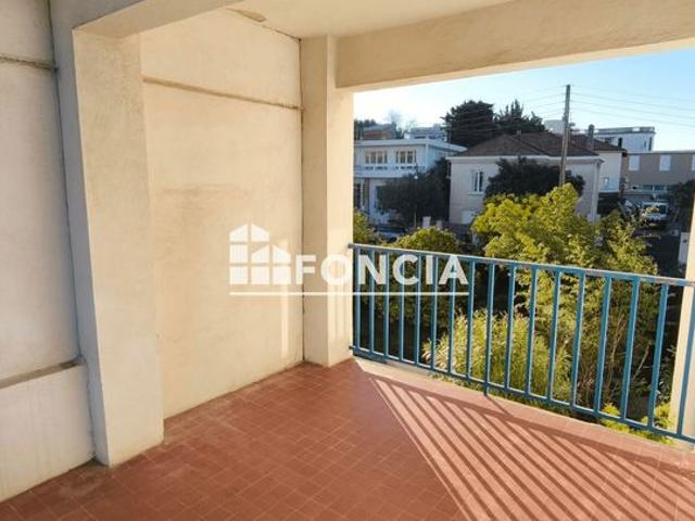 MOURILLON LAMALGUE T4 69m² avec 21m² de terrasse et garage