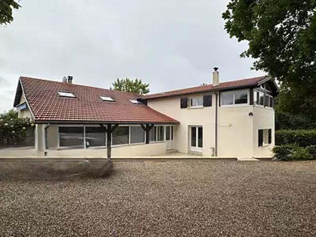 Moustier 47800 Achat / Vente maison 8 pièces t8 piscine terrasse