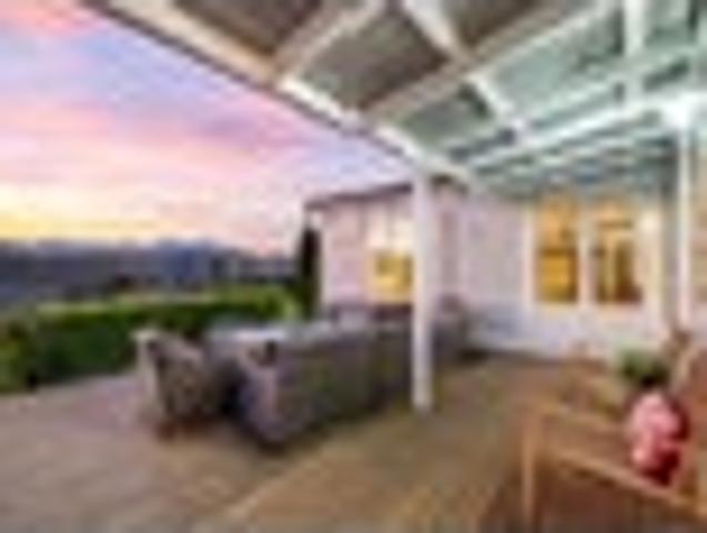 Move for the lifestyle. Stay for the views