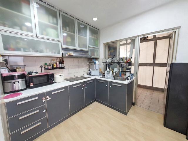 Move In Cond RENOVATED Title Ready Koi Tropika Condo Batu 13 Puchong