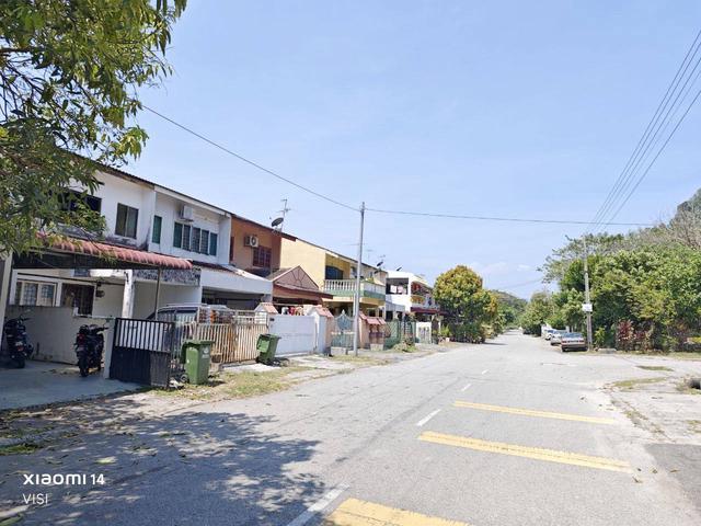 Move In Condition Taman Cempaka Ipoh Big Double Storey Sale Gunung Rap