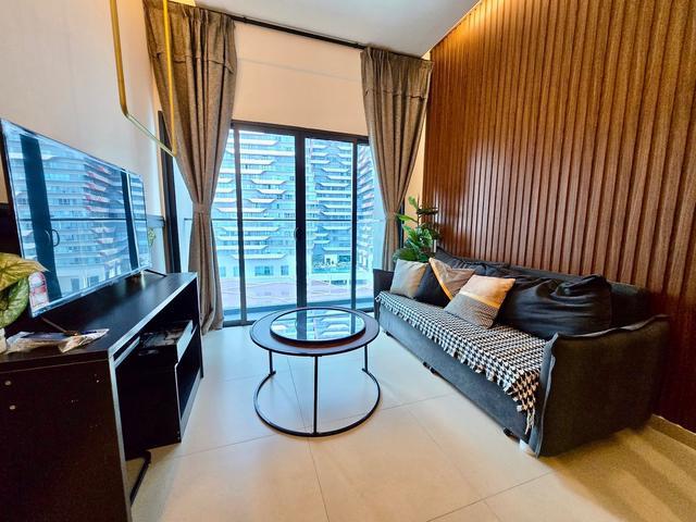 MOVE iN CONDiTiON Reizz Residence Ampang Hilir KL