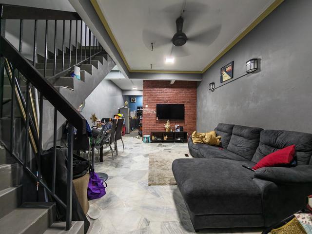 MOVE IN CONDITION RUMAH TERES TAMAN SRI GOMBAK Landed Terrace House
