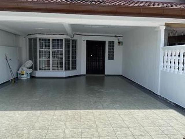 Move in Immediately 2 Storey Terrace Bandar Sunway Semenyih