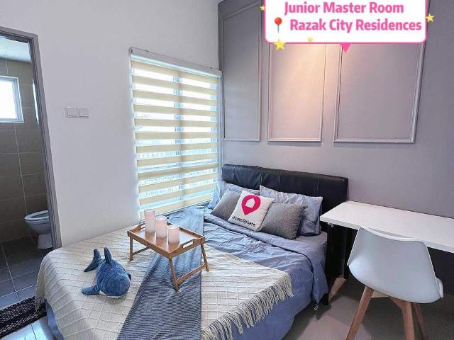 Move In Ready | Master Room with Private BathroomRazak City Residence Sungai Besi