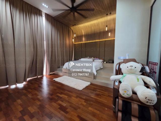 Move in Ready Bungalow with Garden w Huge Kitchen / Kajang Amandarii