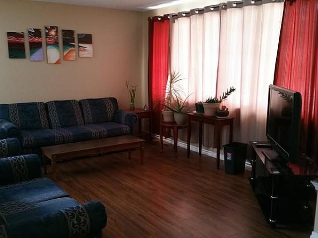 Move In Ready Home + Attached Garage & Huge Yard In Swan Hills