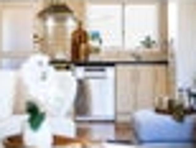 Move in ready immaculate 2 Bedroom Home