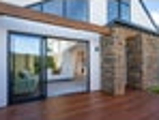 Move in ready Lock and Leave with Views