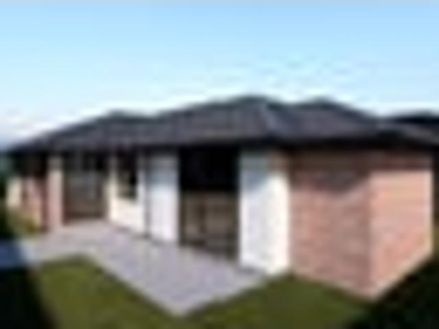 Move in Ready Stylish 3 Bedroom Home