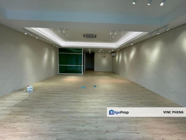 MOVE IN READY 1st Floor Shoplot @ Kota Laksamana Jaya