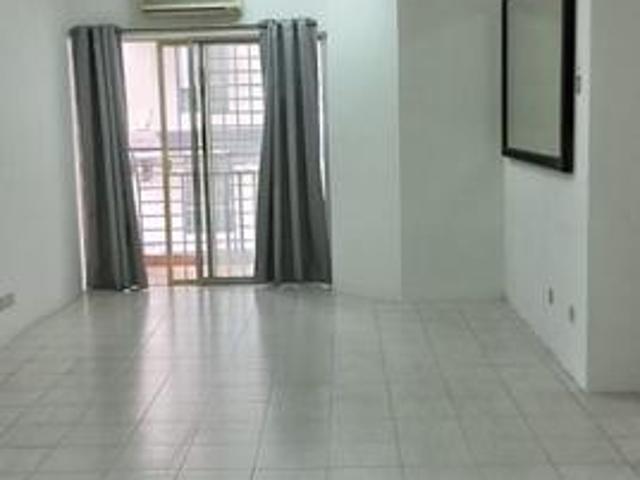 move in ready 3 aircond 2 heater kitchen renovated