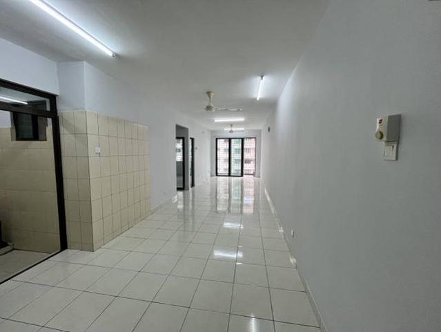 Move In 4 Bedrooms Indah Alam Condo Sek 22 Shah Alam