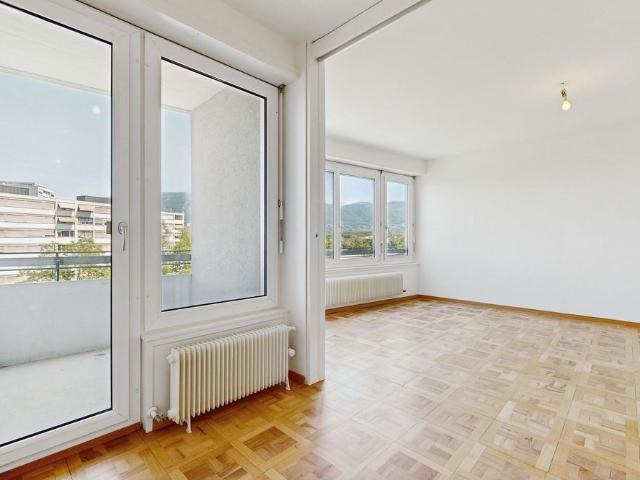 Move into a new apartment with a balcony!