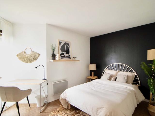 Move into this 14 m² large room in coliving in Puteaux PUT09