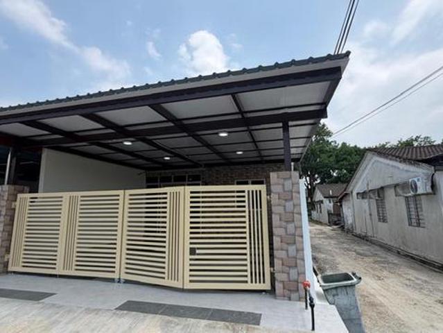 Move Into Your Own End Lot Home Taman Kangkong Today
