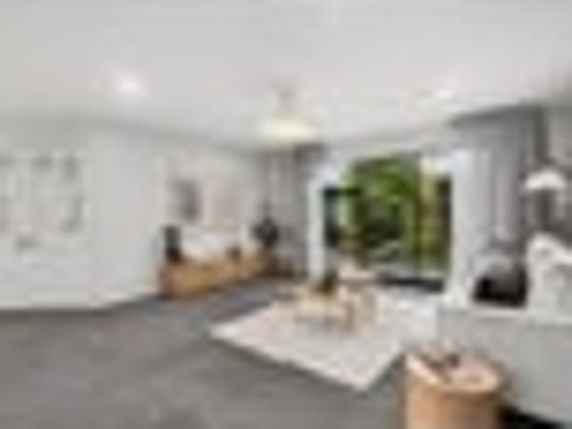 Move Straight In Prestigous Living In Allenton