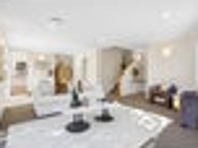 Move Straight In To This Ellerslie Gem