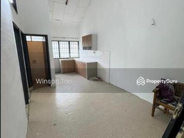 MoveIn Ready Terrace Taman Perling 1 Storey with Stylish Renovati