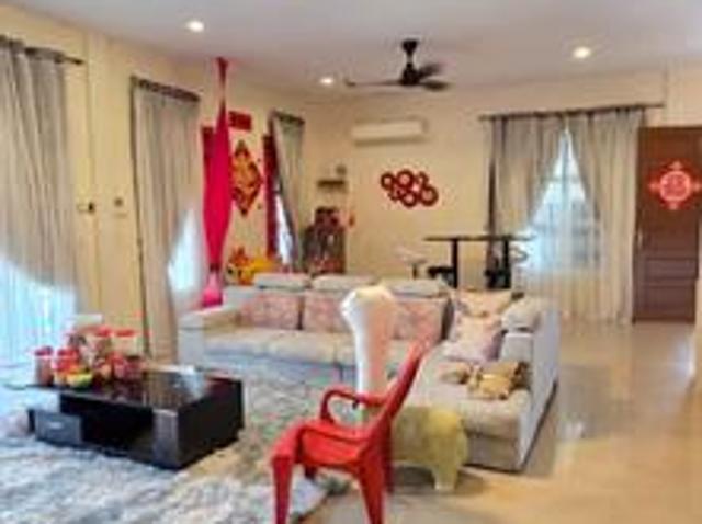 Moyan Well Maintained Double Storey Semi D For Sale