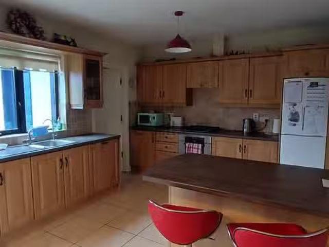 Moylough, Co. Galway, Menlough, Co. Galway is for rent