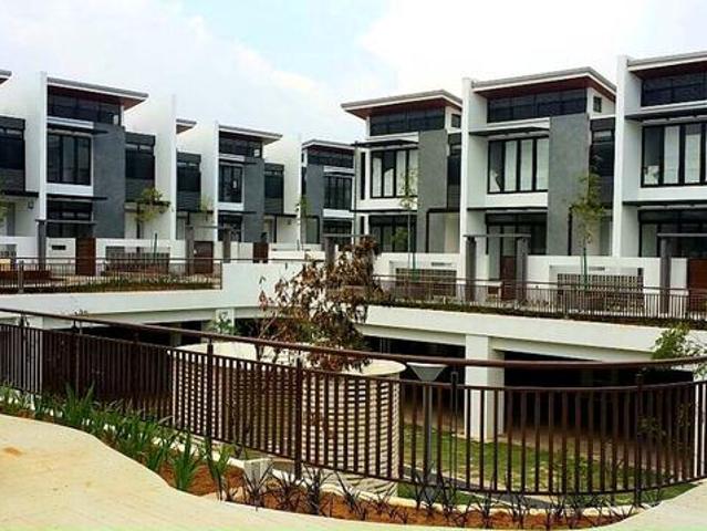 Mozart 3 storey terrace symphony hills cyberjaya