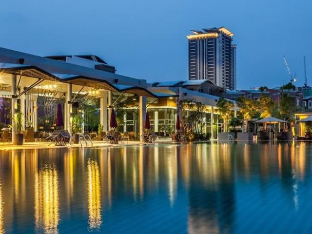 Mozart, Symphony Hills, Cyberjaya