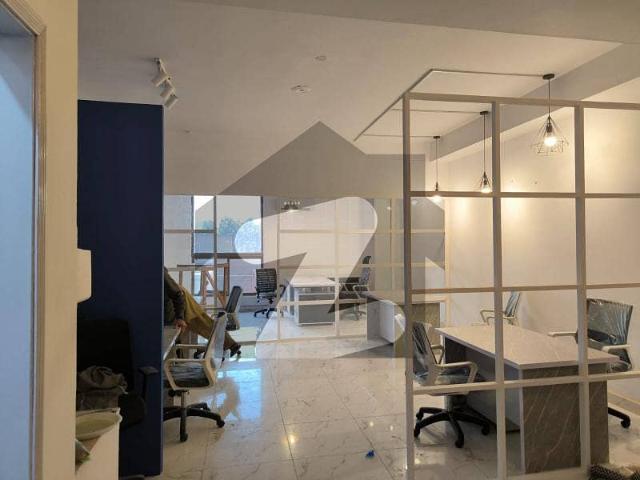 MM Alam Road Office For Rent Prime Location