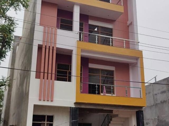 Mmg Property Gomtinagar 2.5 Bedroom 1250 Sq. Ft. Builder Floor in Gomti Nagar Lucknow Listing ID: #9996