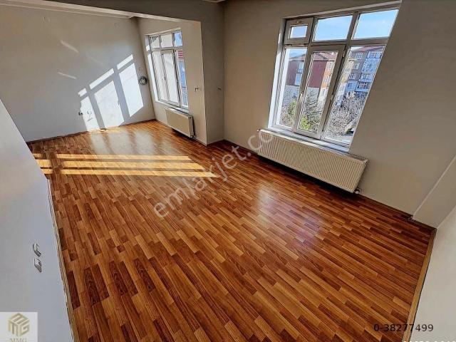 Mmg'den U.h.m.'de 3+1 Güney Cephe Masrafsız Kiralık Daire