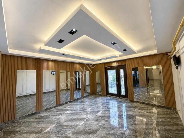 █ Mnazaralı / Ara Kat / Caddeye Cephe █ Erhan Balcancı