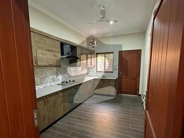 MPCHS Block C House Sized 10 Marla For sale MPCHS Block C