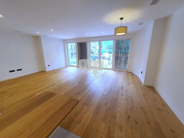 Mpgal te presenta una propiedad única en pleno corazón de Vi. 164m² Vigo