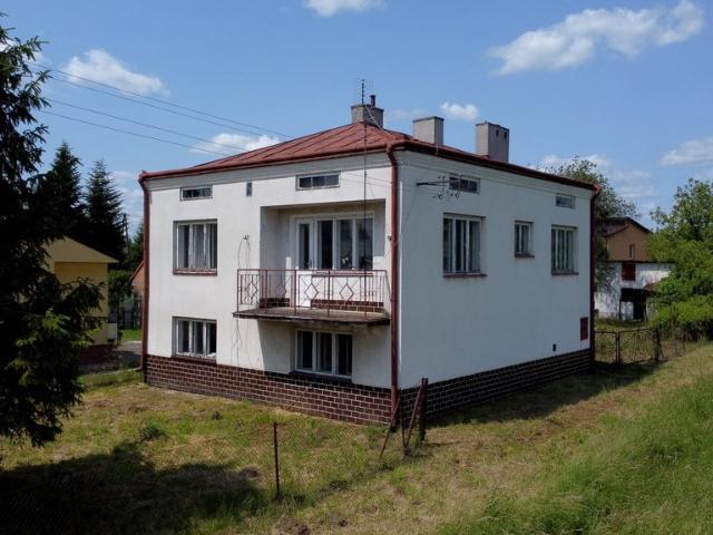 Mrowla, 200 m2