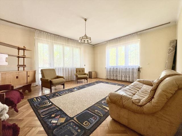 Mrowla, 180 m2
